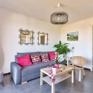  Appartement Superb 1 Bed 5 Min Walk To The Beach Pointe Rouge